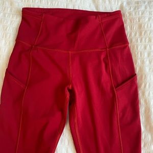 LULU Fast and Free Tight